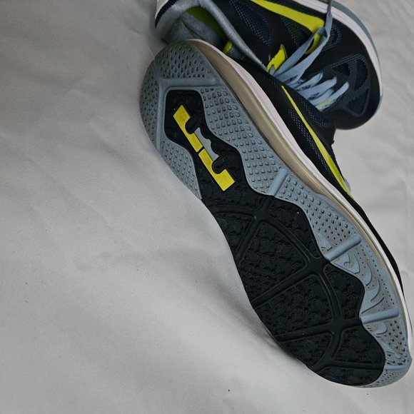 NIKE Lebron 9 Low "Obsidian/Cyber" Basketball Shoe Sneakers Size US 8 - Picture 15 of 16